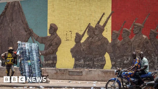Islamist Group Tightens Blockade on Mali’s Capital, Stranding Residents