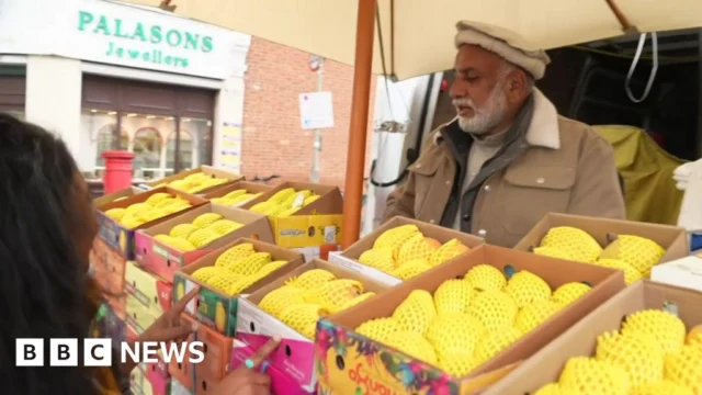 London Mango Sellers Face Shortage of Prized Alphonso Variety Amidst Rising Prices