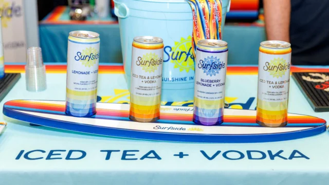 Non-Carbonated Beverages Gain Traction, Challenging Seltzer Dominance