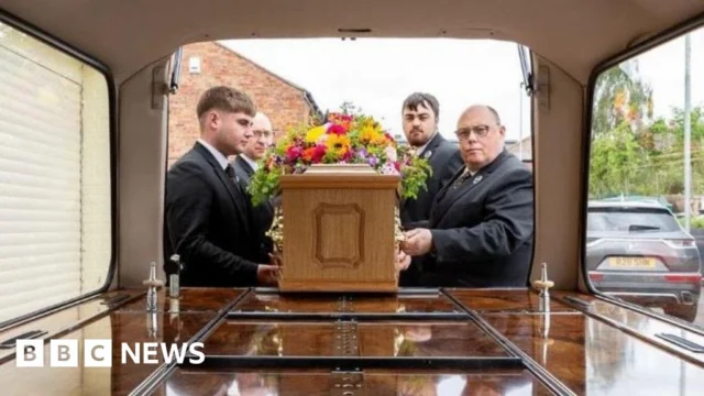 Direct Cremations Leave Families With Regret and Unresolved Grief, Experts Warn
