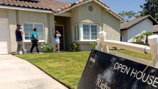 April Home Sales Show Minimal Growth Amid Rising Mortgage Rates