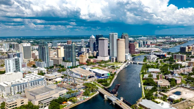Southern Cities Lead Job Market Rankings for New College Graduates