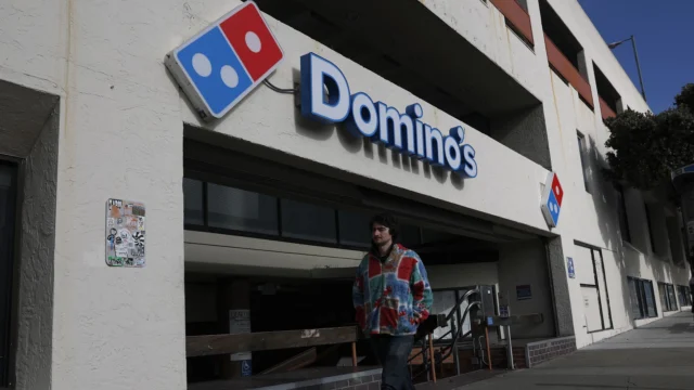 Gas Prices Hurt Restaurant Sales, But Some Chains See Opportunity