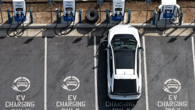AAA Tests Reveal Significant Range Loss for Electric Vehicles in Extreme Temperatures