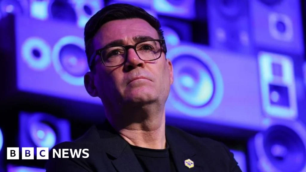 UK government borrowing costs have reached a new 18-year high and the pound has fallen as the battle for the Labour leadership took another twist.