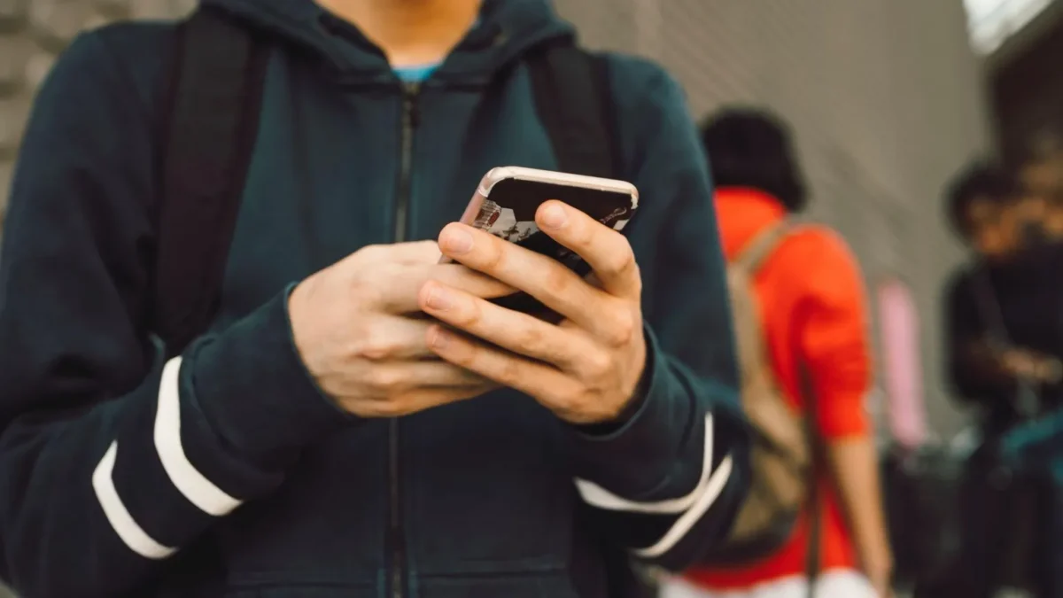UK police chiefs are advocating for stricter regulations on online platforms to protect children under 16 from high-risk features.