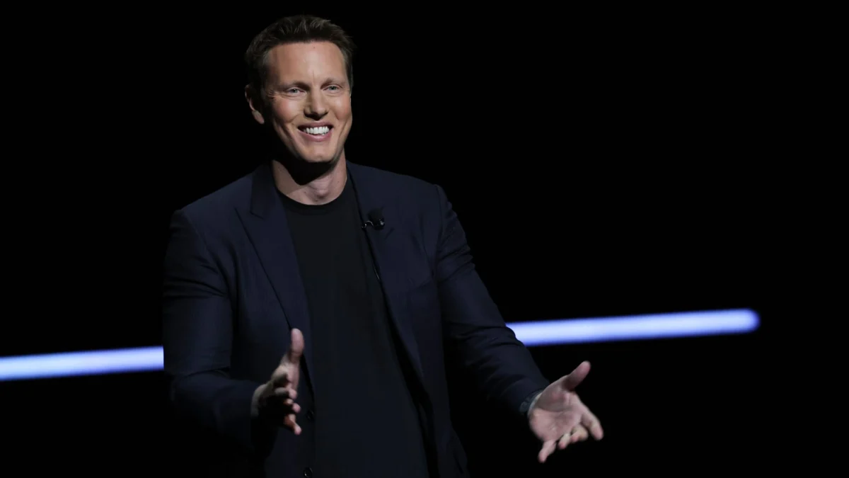 Paramount Skydance CEO David Ellison speaks at CinemaCon in Las Vegas, April 16, 2026, as the merger with Warner Bros. Discovery advances toward closing.