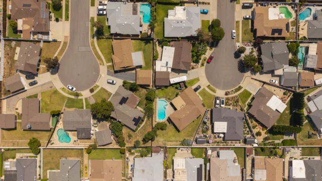 Sellers Delist Homes at Fastest Rate Since 2020 Amid Higher Mortgage Rates