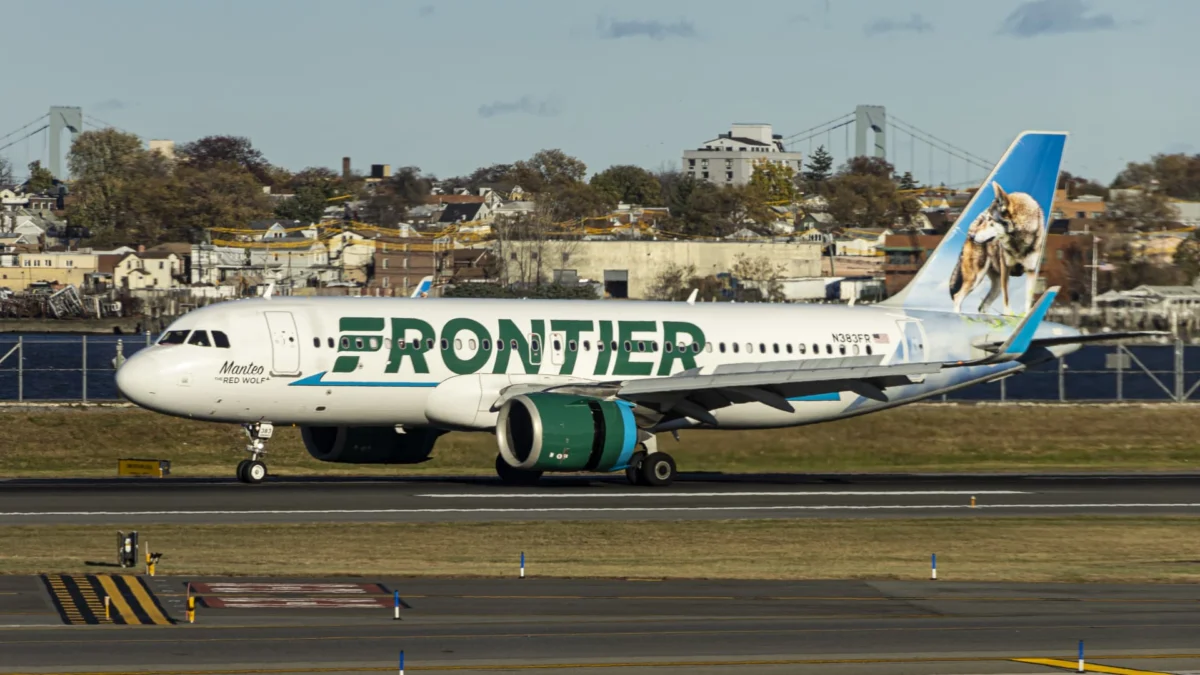 Frontier Airlines’ Starlink Wi‑Fi rollout is set to begin with its first Airbus aircraft in early 2027.