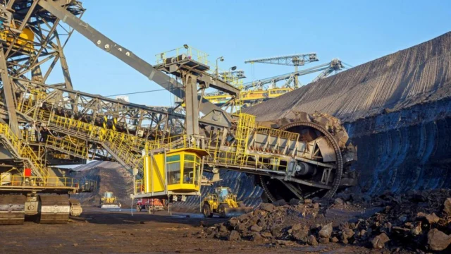 Germany Weighs Coal Use as Gas Pressures Rise and Prices Hit Home
