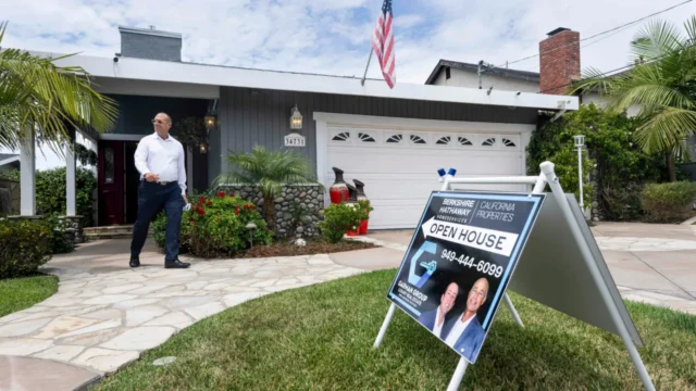 Mortgage Rates Jump to Highest Level in Almost a Year