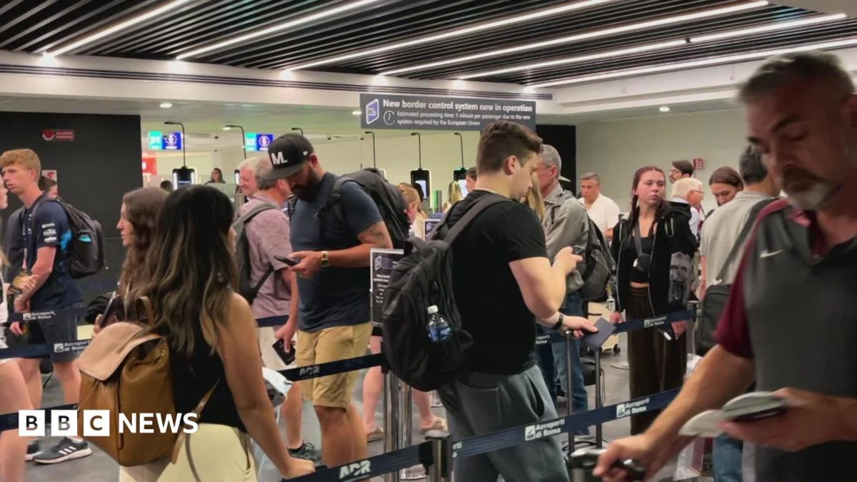 Passengers navigate long lines at passport control as the EU’s EES system continues to roll out across major airports.
